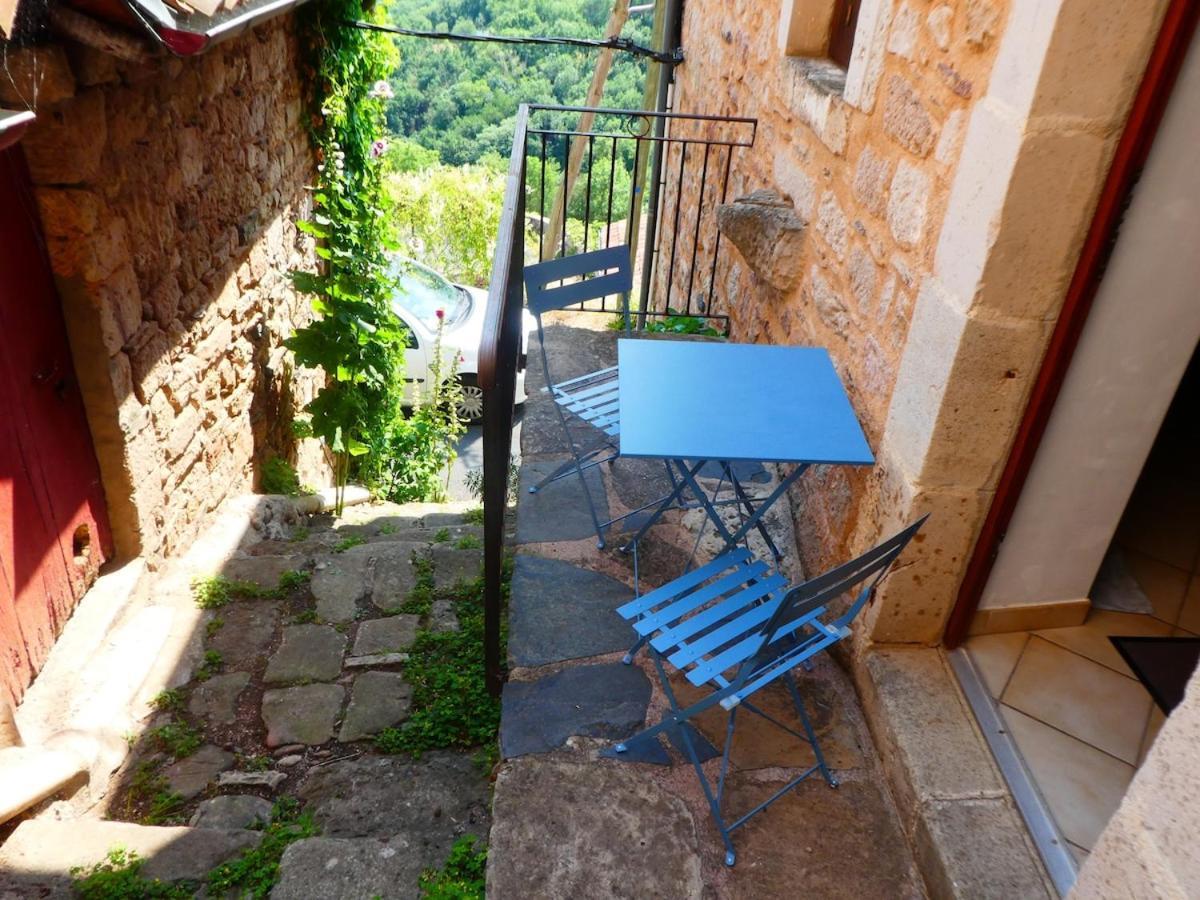 Villa L 'Oustal De Sophie En Aveyron, A Montjaux Exterior foto